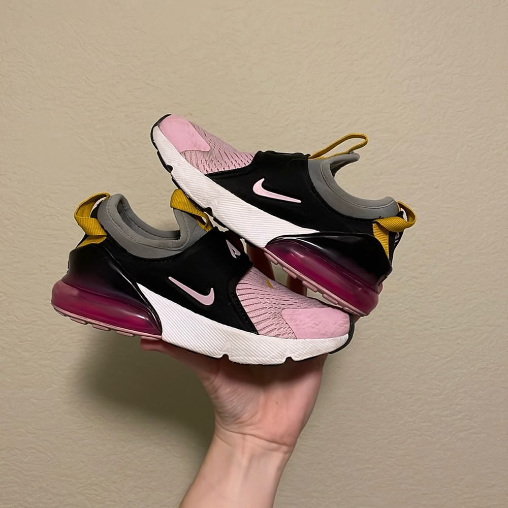 Girls Nike Air Slip On Sneakers